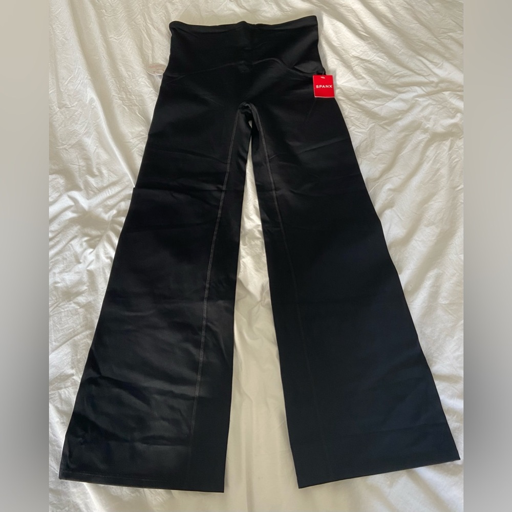 Spanx Leggings size large, long length